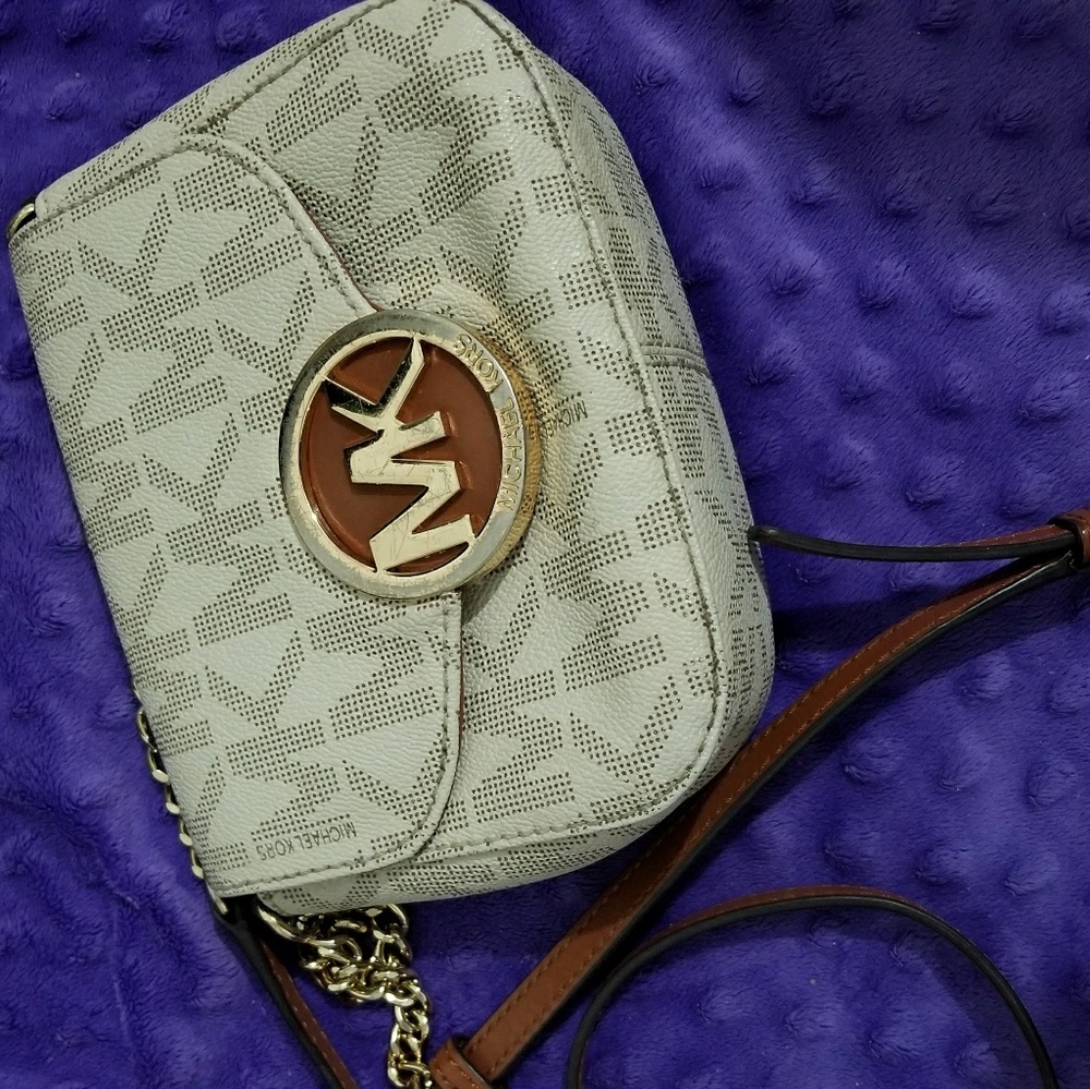 Michael kors cross bag